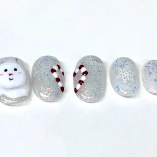 ネイル IYOUNAIL- Piggyのネイルデザイン