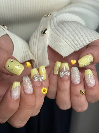 ネイル 上田 智純のネイルデザイン