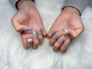 ネイル 心斎橋Mione nail salonのネイルデザイン