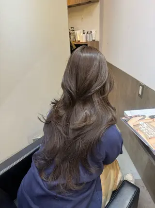 ロング カラー 韓国ヘア🇰🇷 YUKINAのヘアスタイル