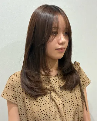 セミロング 柴田真衣 /ナチュラル/半個室のヘアスタイル
