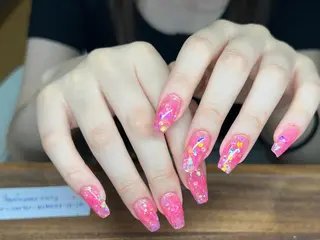ネイル lucky nail 歌舞伎町のネイルデザイン