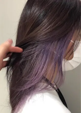 ミディアム カラー 唐澤 千尋のヘアスタイル