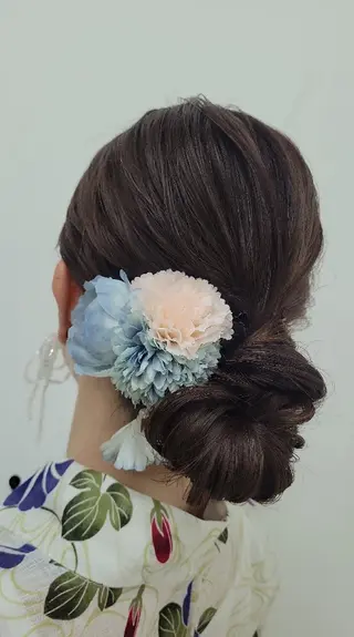 ロング ヘアアレンジ ヘアメイクサロン Red Lipps のマツエク・マツパデザイン