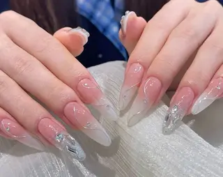 ネイル Hin Hana Nailのネイルデザイン