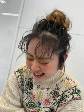 ミディアム ヘアアレンジ 🦎今川 かりん🦎のヘアスタイル