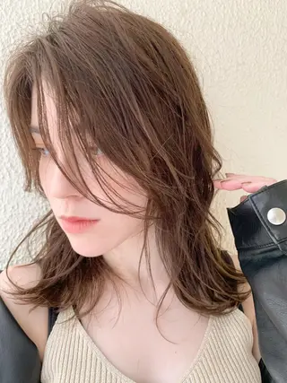 ミディアム topstylist 満足度⭐️堀川星哉のヘアスタイル
