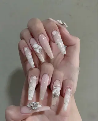 ネイル Julie Nail Rinのネイルデザイン