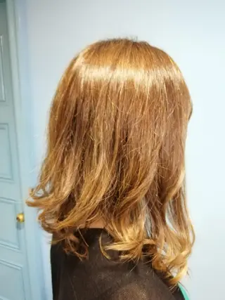 ミディアム カラー ★竹本 千春★のヘアスタイル