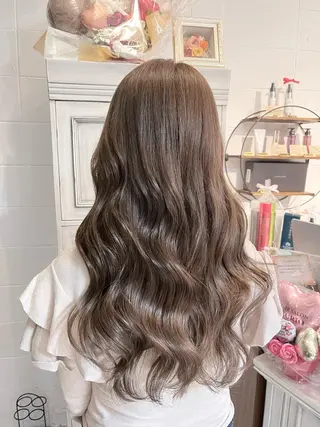 ロング カラー 髪質改善で 憧れの潤艶美髪にのヘアスタイル