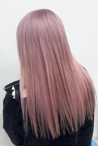 カラー 最高級エクステ /羽エクステ白石宇由のヘアスタイル