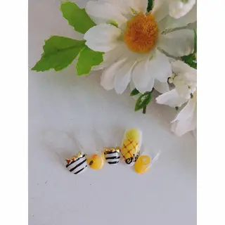 ネイル 宮本 百合子のネイルデザイン