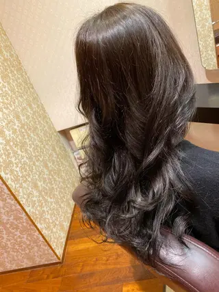 ロング カラー 【育休中】EARTH 荒井店HARUNAのヘアスタイル