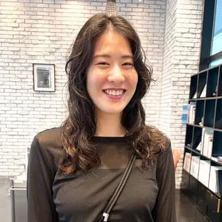 ロング 好光 優香のヘアスタイル