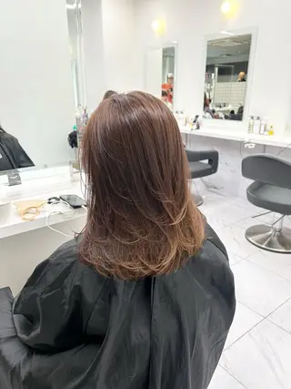 カラー 透明感ベージュ🤎 ナチュラルレイヤーのヘアスタイル