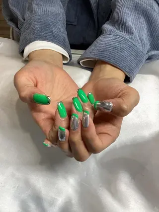 ネイル nailsalon華 tomomiのネイルデザイン