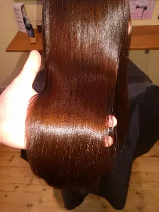 ロング パーマ 丸山 良司のヘアスタイル