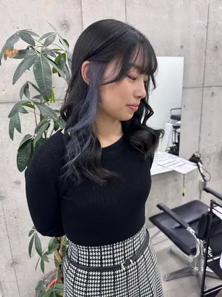 カラー Asami／名古屋／ ハイトーン／デザインのヘアスタイル