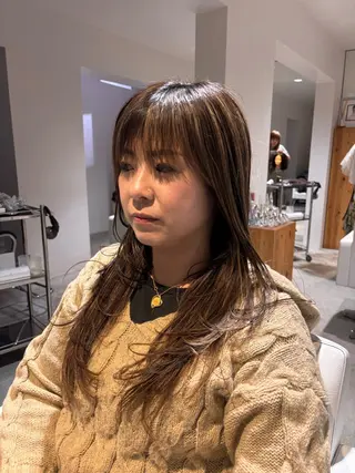 セミロング 中間 陽平のヘアスタイル