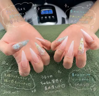 ネイル MHR nailのネイルデザイン