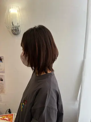 ミディアム ラカットゾーン 田中李奈のヘアスタイル