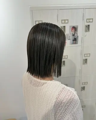 ミディアム カラー ツチイ リョウタのヘアスタイル