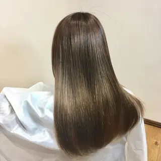 ロング カラー シムラ カイゲンのヘアスタイル