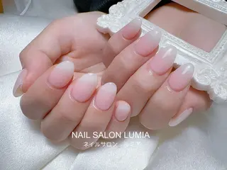 ネイル ネイルサロン ルミア Lumia 店長施術のネイルデザイン