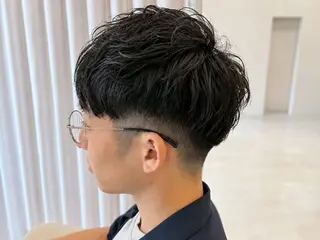 ショート センターパート 韓国ヘア・綾也のヘアスタイル