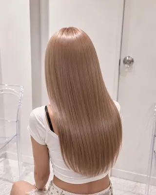 セミロング カラー 🌟ハイトーン原宿美 容師TAKAKI🌟のヘアスタイル