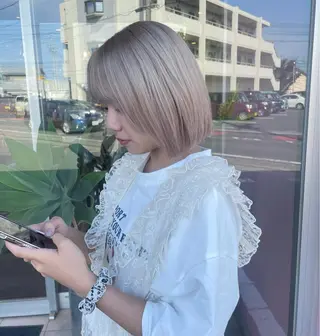 ショート カラー ブリーチ/ヘアセット /渋谷/ひなた🎀のヘアスタイル