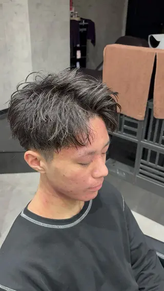 ショート ⚡️大宮パーマ特化 美容師⚡️ 真裟斗のヘアスタイル