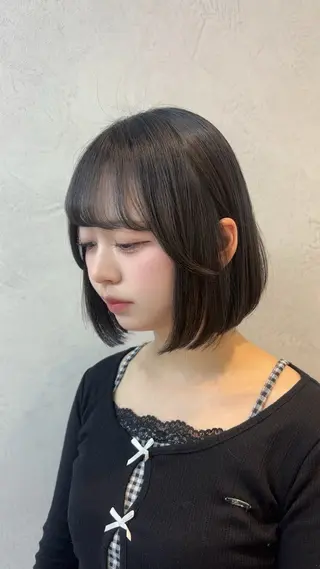 ミディアム ️🫧中島遼香🫧 Ess🪽髪質改善のヘアスタイル