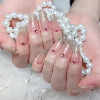 ネイル M🌷nail 長さだし専門店のネイルデザイン
