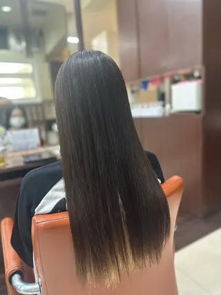 ロング 成田で1番お悩み解決 の髪へ導くみつきのヘアスタイル