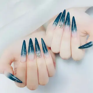 ネイル Amina nail salonのネイルデザイン