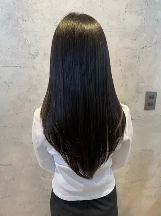 ロング 山本(末田) 崇子のヘアスタイル