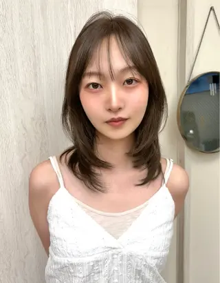 ミディアム りこ 11/4空きありのヘアスタイル