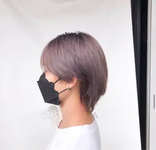 ショート カラー lore umeのヘアスタイル
