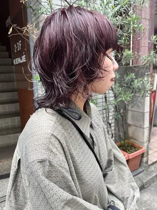 ミディアム 🐩透明感ミルクティ ーピンクニイナ🐩のヘアスタイル