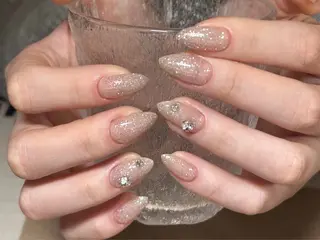 ミディアム more glam 原宿店のネイルデザイン
