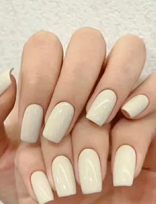 ネイル Glow Minamiのネイルデザイン