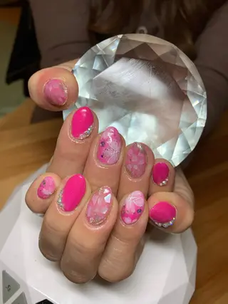 ネイル LAVISH 大和店 🤱子連れ大歓迎のネイルデザイン