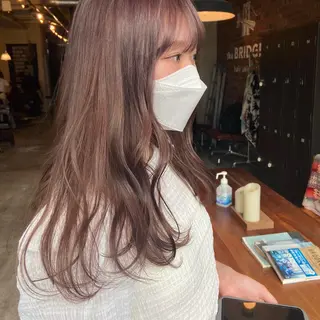 ロング カラー 透け感カラー/ momo🦕のヘアスタイル