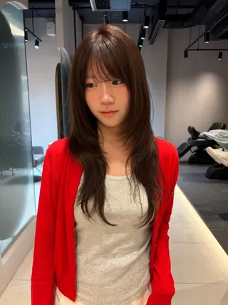 ロング ハイトーンカラー🧺 mahoroのヘアスタイル