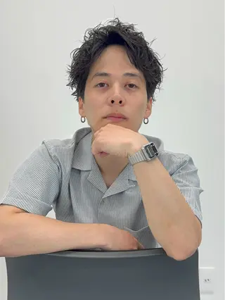 ショート パーマ メンズ メンズカットパーマ 伊藤瑠星のヘアスタイル