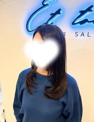 セミロング 星 優南のヘアスタイル