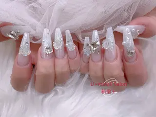 ネイル UMI ネイルサロン新宿🎀のネイルデザイン