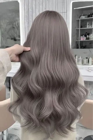 ロング パーマ ハイトーンカラー が絶対可愛い✨泰聖✨のヘアスタイル