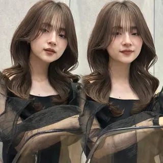 ロング カラー レイヤー🤍 ベージュ🤍 聖奈のヘアスタイル